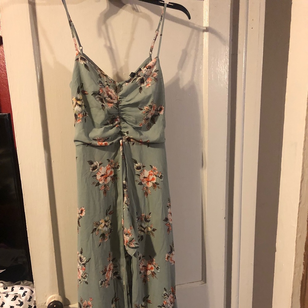 Romper - Picture 2 of 3